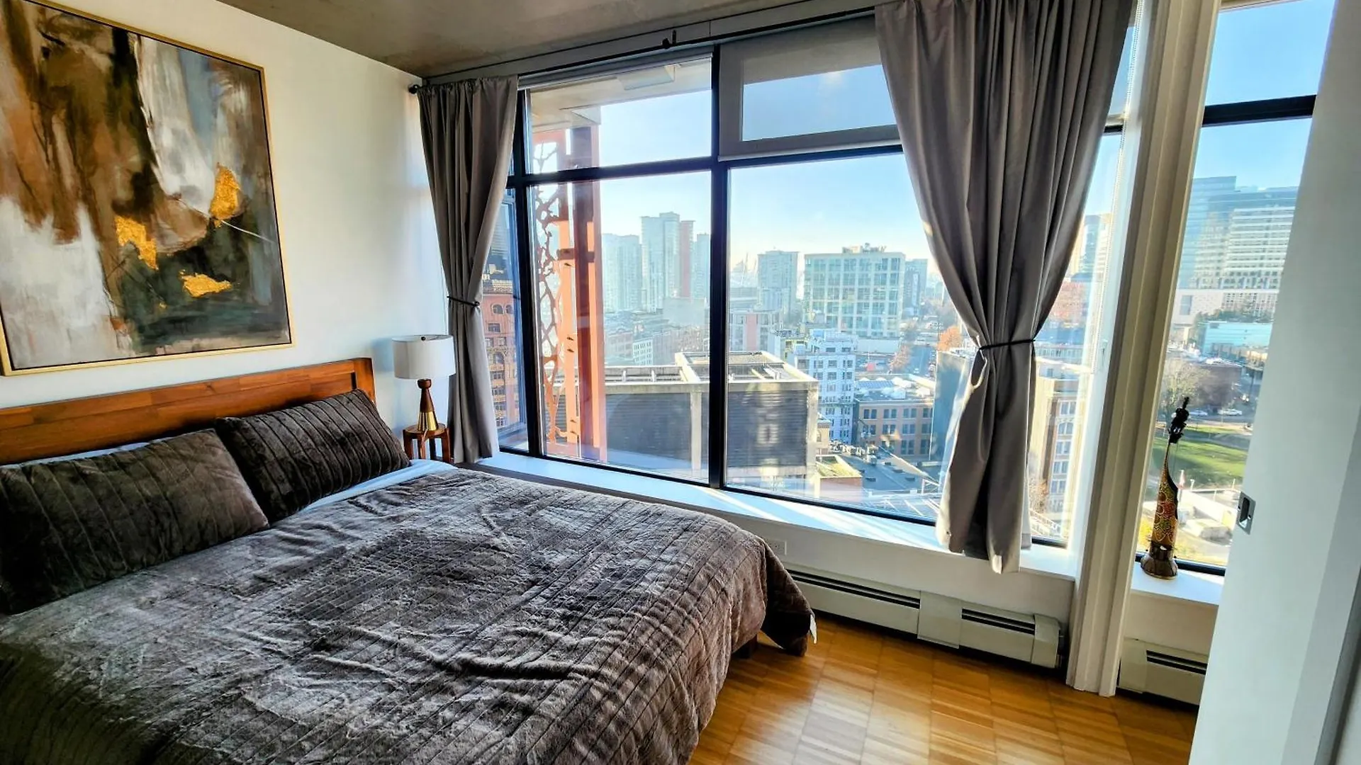 Luxury Downtown Vancouver Suite