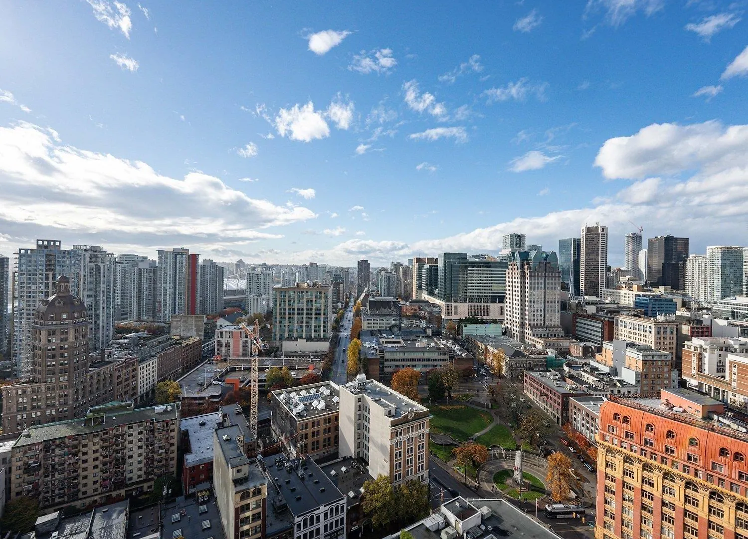 Apartment Luxury Downtown Vancouver Suite